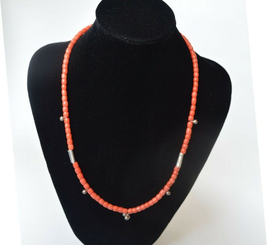 Fine Vintage South West Native American  Coral silver choker necklace SOLD