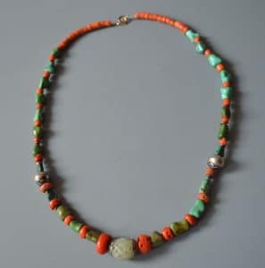Chinese jade coral necklace antique